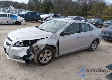 2013 Chevrolet Malibu 1Ls z USA, uszkodzony, nr VIN 1G11B5SA0DF297882